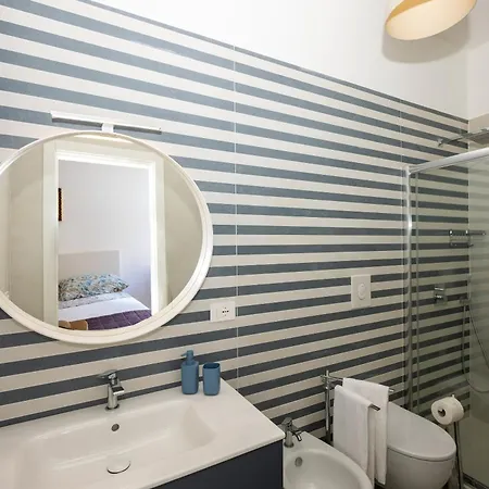 Casa Adelaide アパート