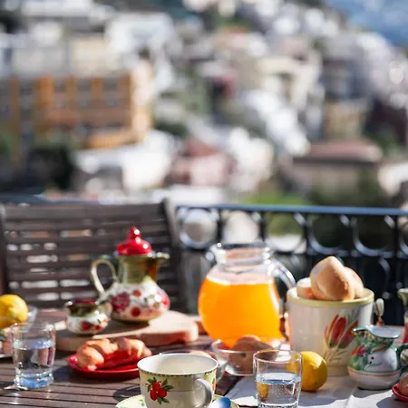 Casa Adelaide アパート